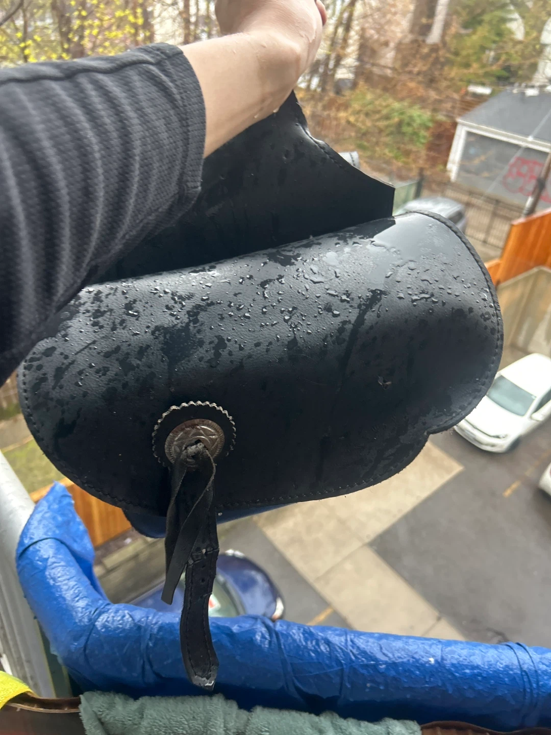 Black Leather Motorcycle Saddlebags - photo 4