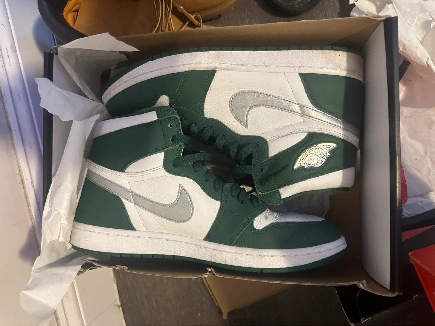 Nike Air Jordan 1 High OG "Gorge Green" Sneakers