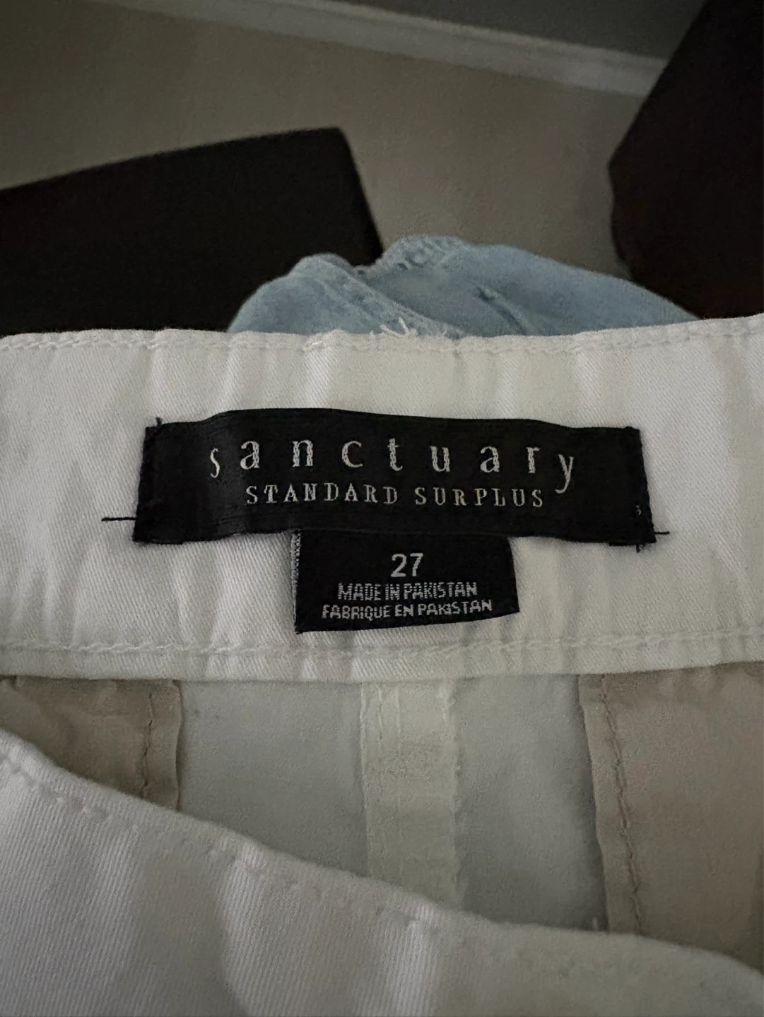 Sanctuary Standard Surplus White Cargo Pants - Size 27