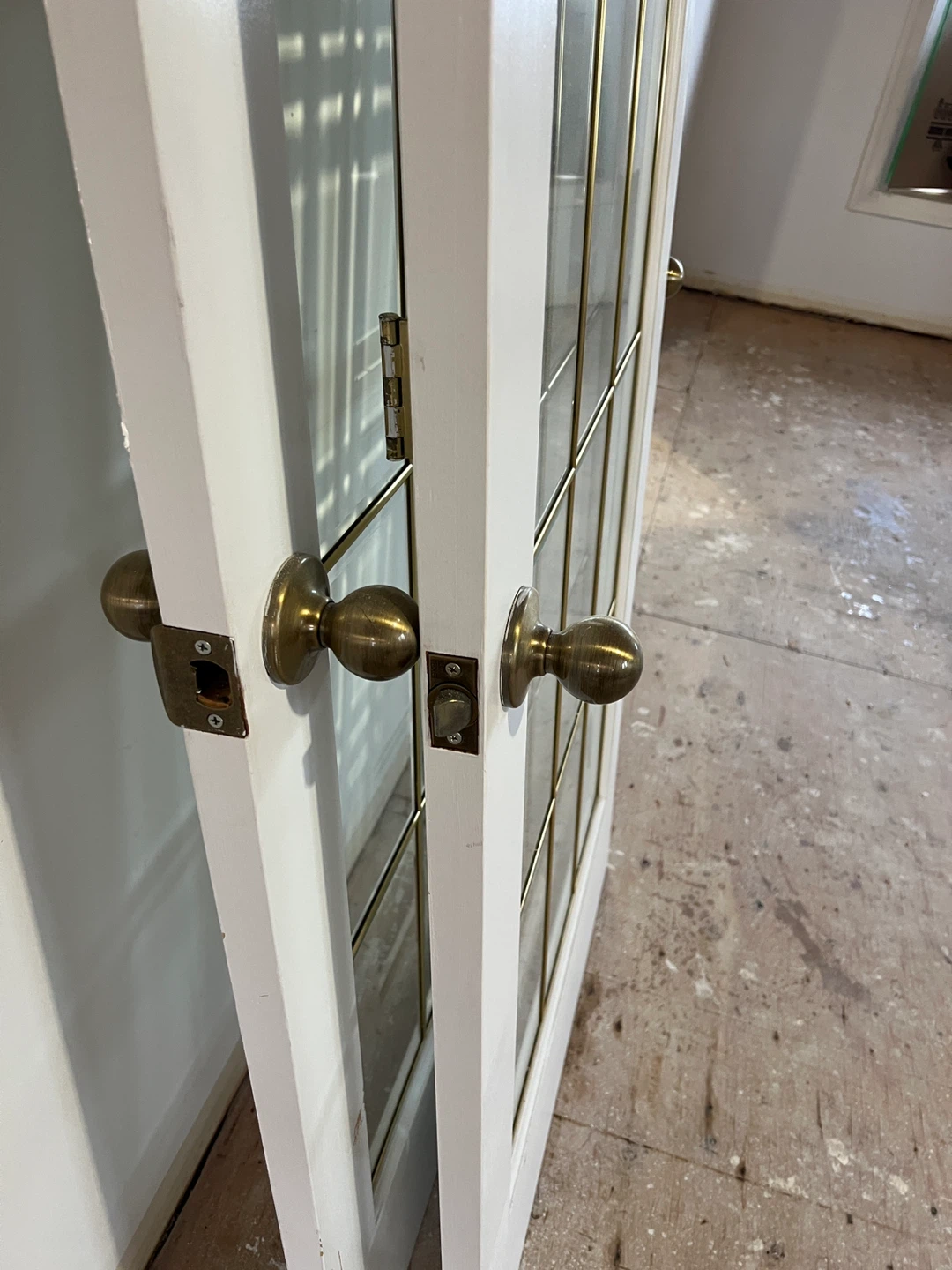 3 Interior Glass Doors with Brass Grids - photo 2