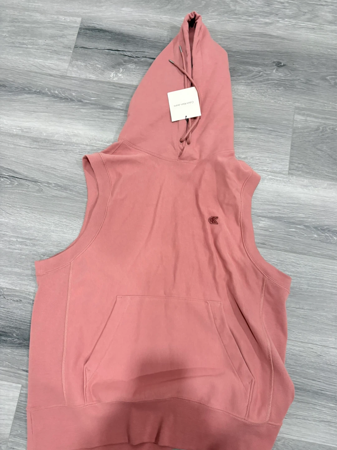 Calvin Klein Jeans Sleeveless Hoodie and Shorts Set - photo 4