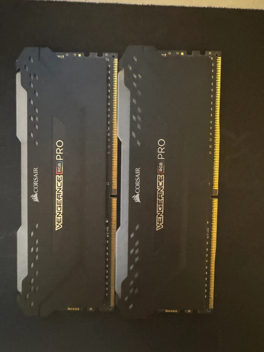 Corsair Vengeance RGB PRO DDR4 RAM 16GB (2x8GB) 3200MHz