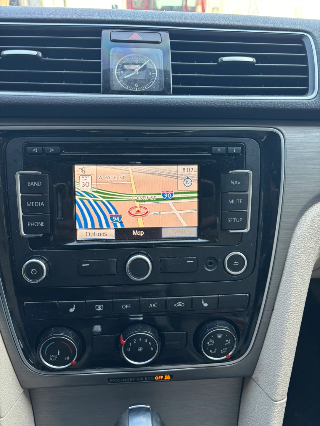 Volkswagen Infotainment System with Navigation - photo 2