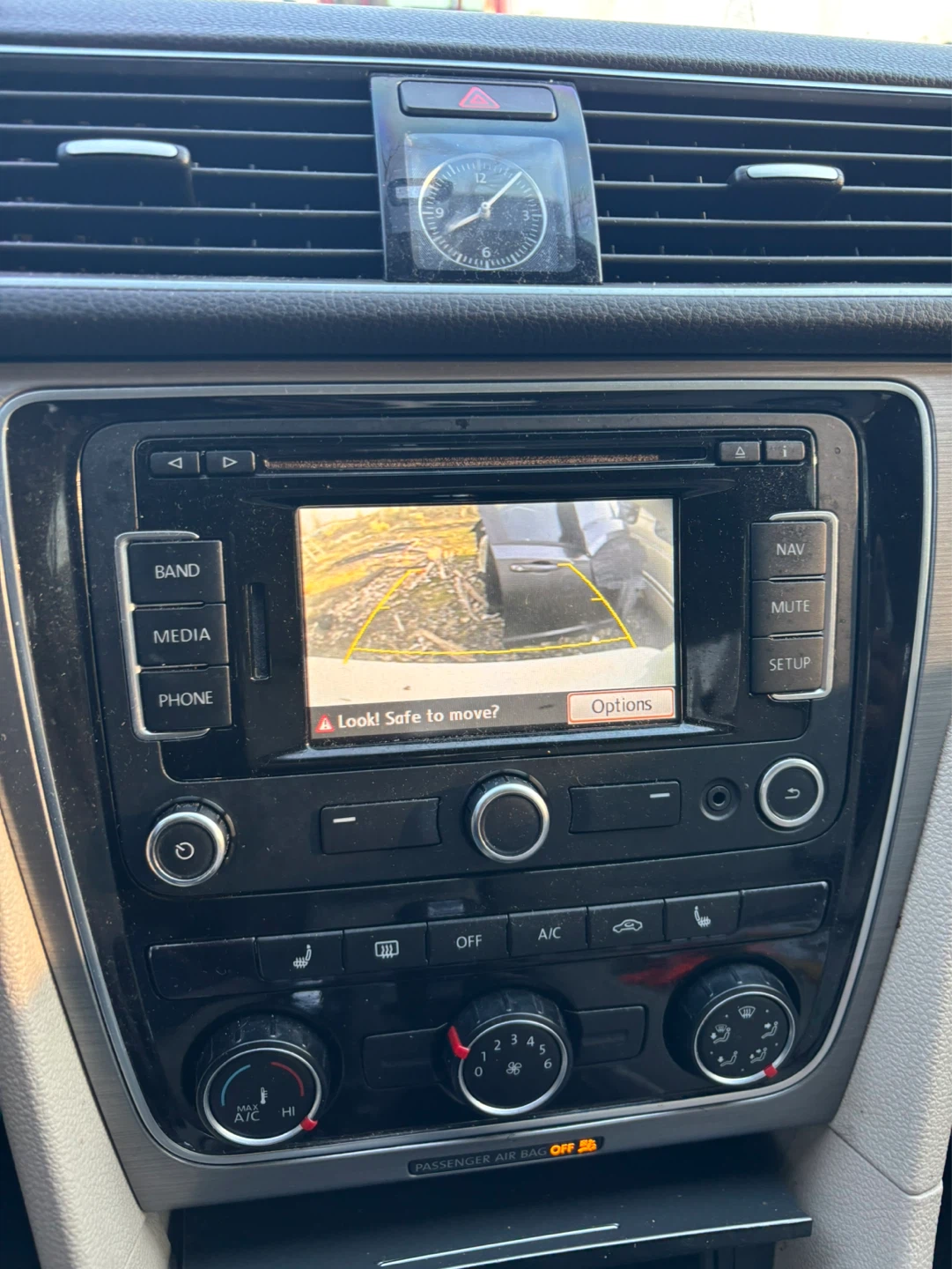 Volkswagen Infotainment System with Navigation - photo 3