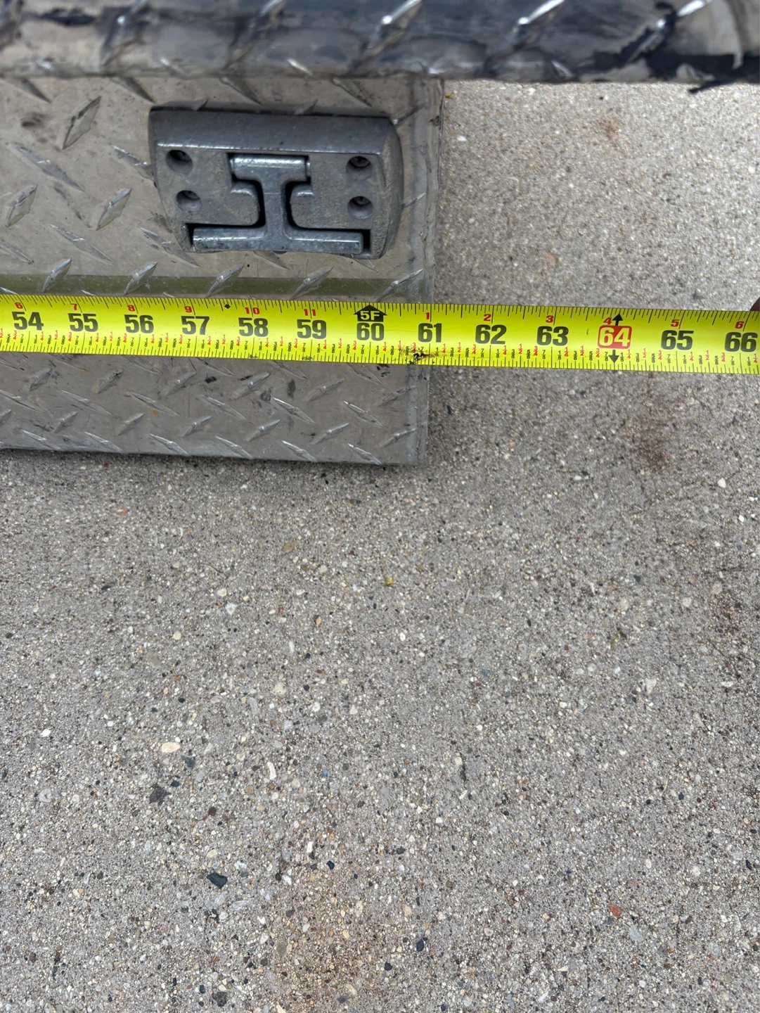 Diamond Plate Aluminum Truck Tool Box - photo 5