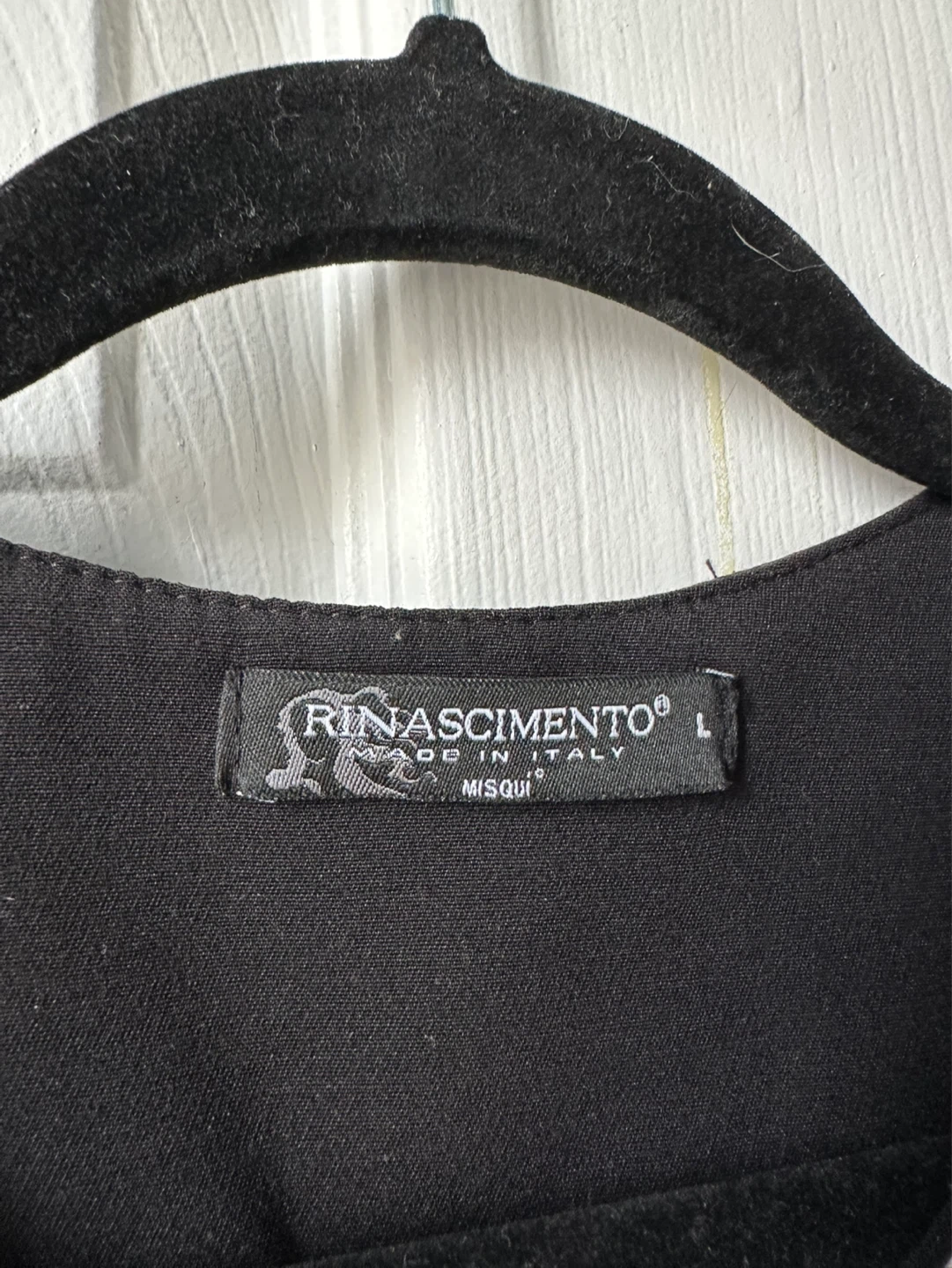 Rinascimento Black Sleeveless Dress with White Trim - photo 2