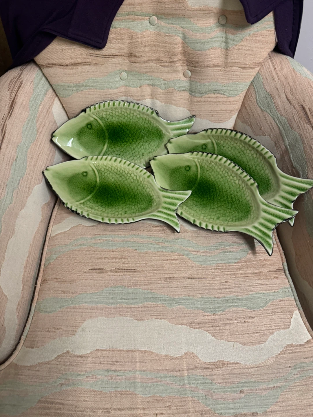 Set of 4 Green Ceramic Fish Shaped Serving Plates
