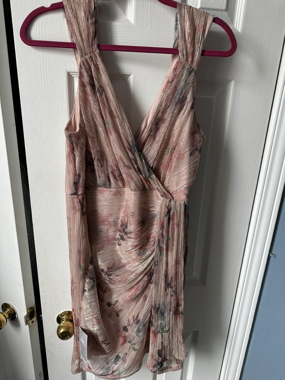 LE CHÂTEAU Floral Print Ruched Wrap Dress