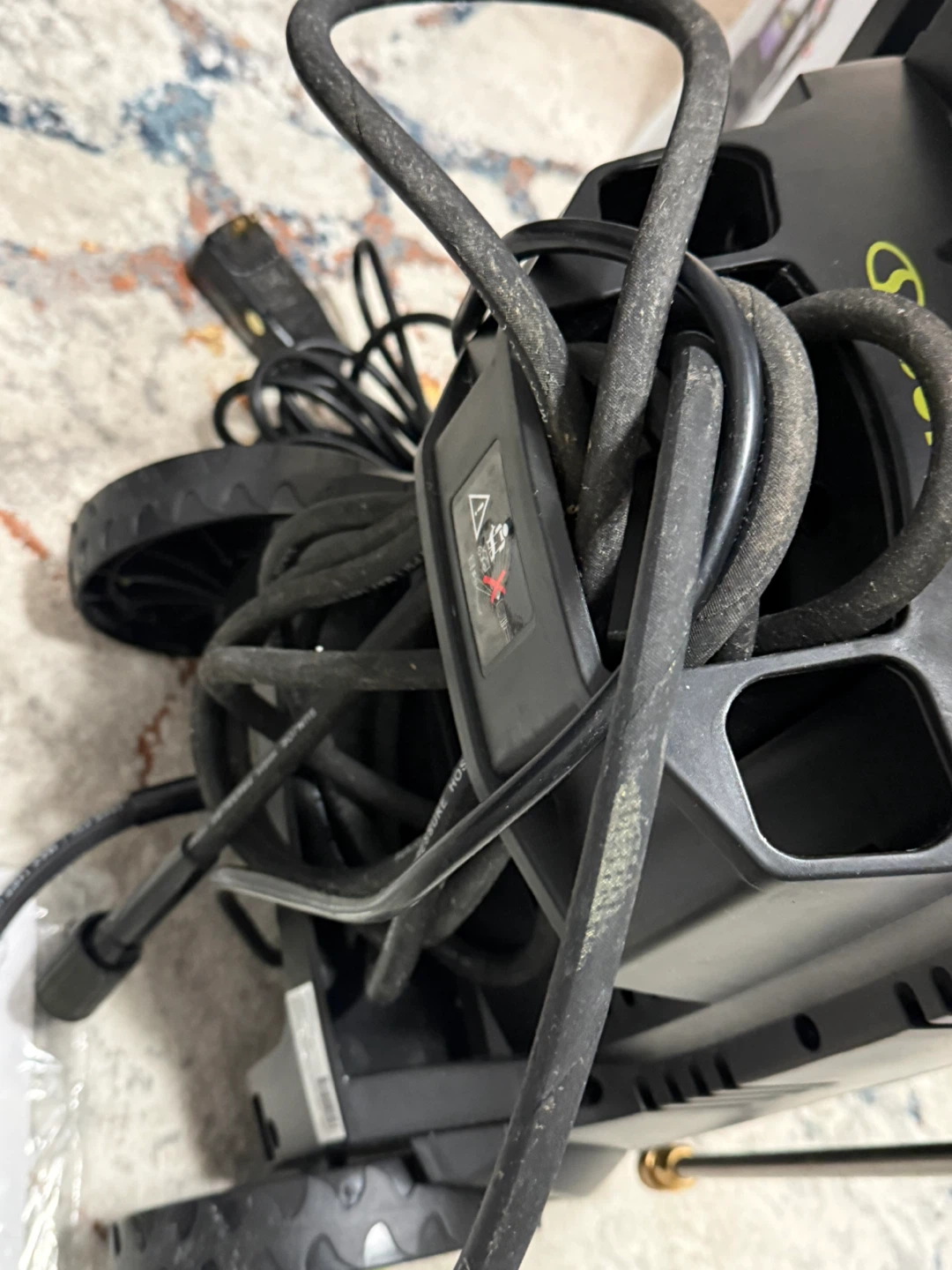 Sun Joe SPX3000 Electric Pressure Washer - photo 4
