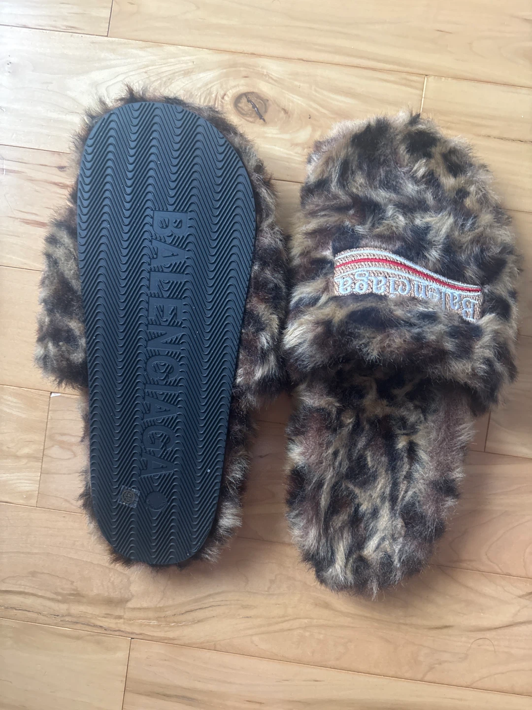 Balenciaga Leopard Print Furry Slides - photo 3