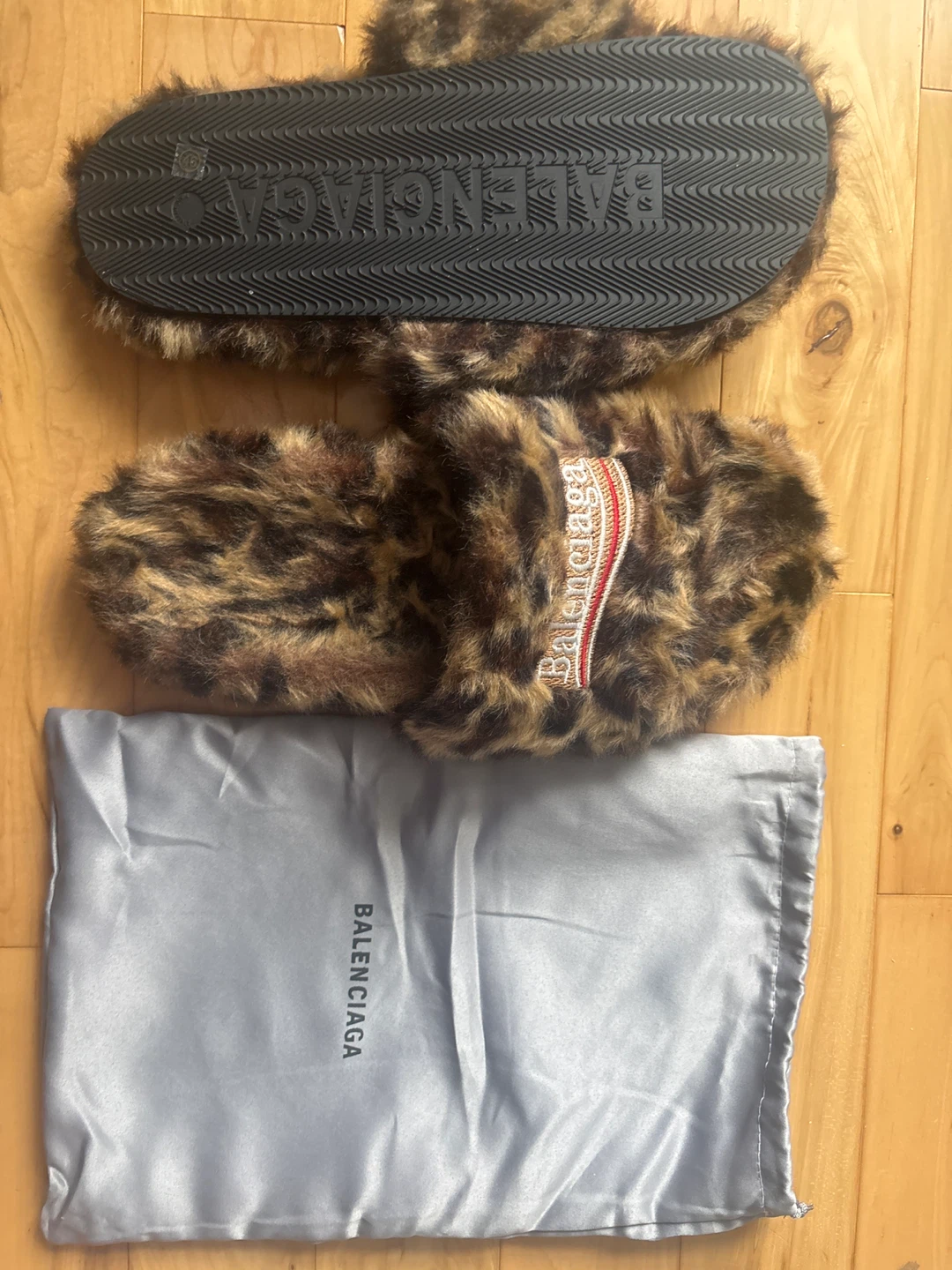 Balenciaga Leopard Print Furry Slides - photo 4