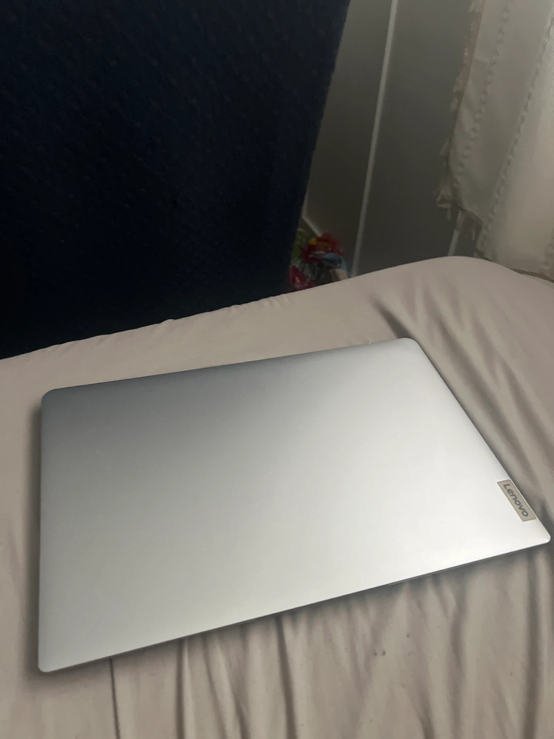 Lenovo Laptop - photo 2