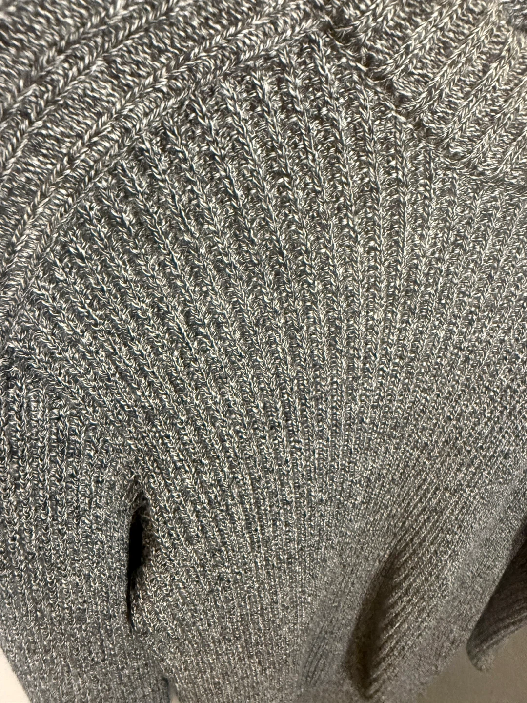 S.N.S. Herning Knit Sweater men’s large - photo 2