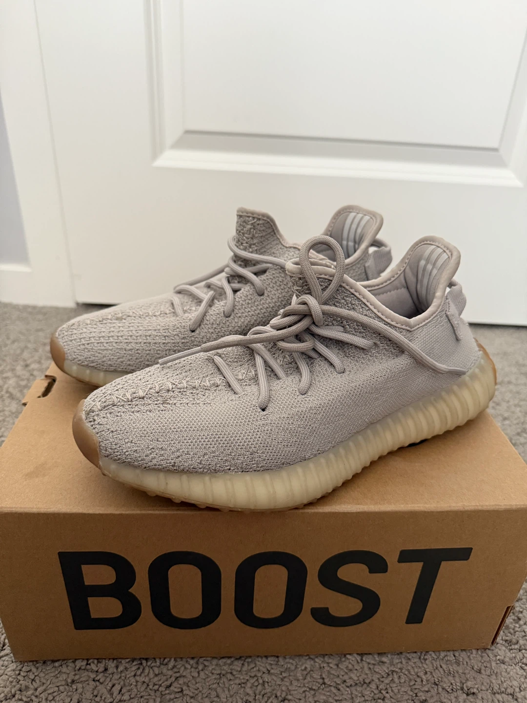 Yeezy 350 V2 Sesame - photo 2