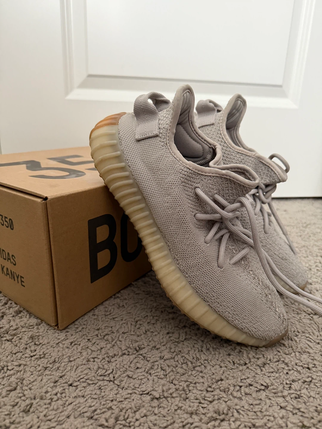 Yeezy 350 V2 Sesame - photo 4