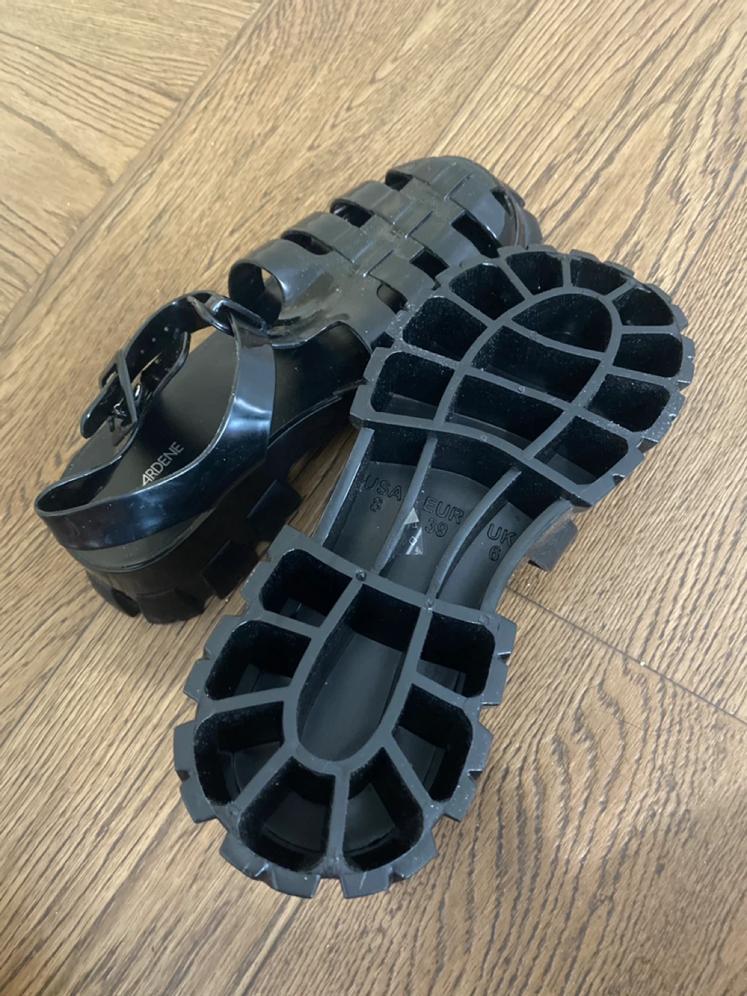 Ardene Black Jelly Platform Sandals Size 8 - photo 3