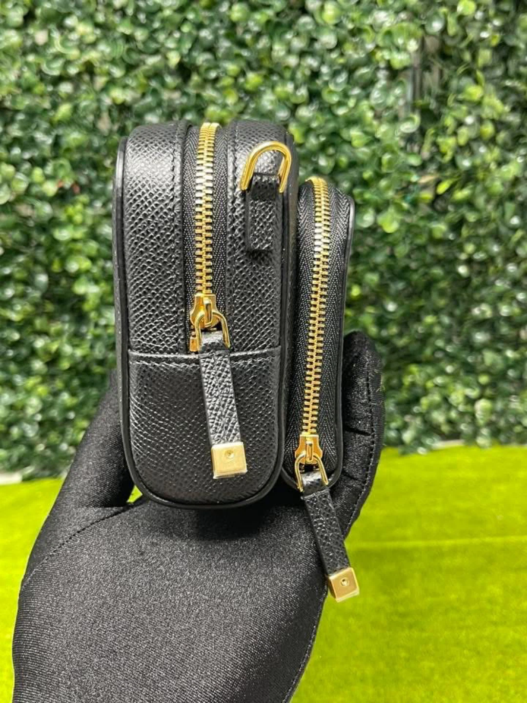 Authentic Christian Dior Textured Caro - photo 4