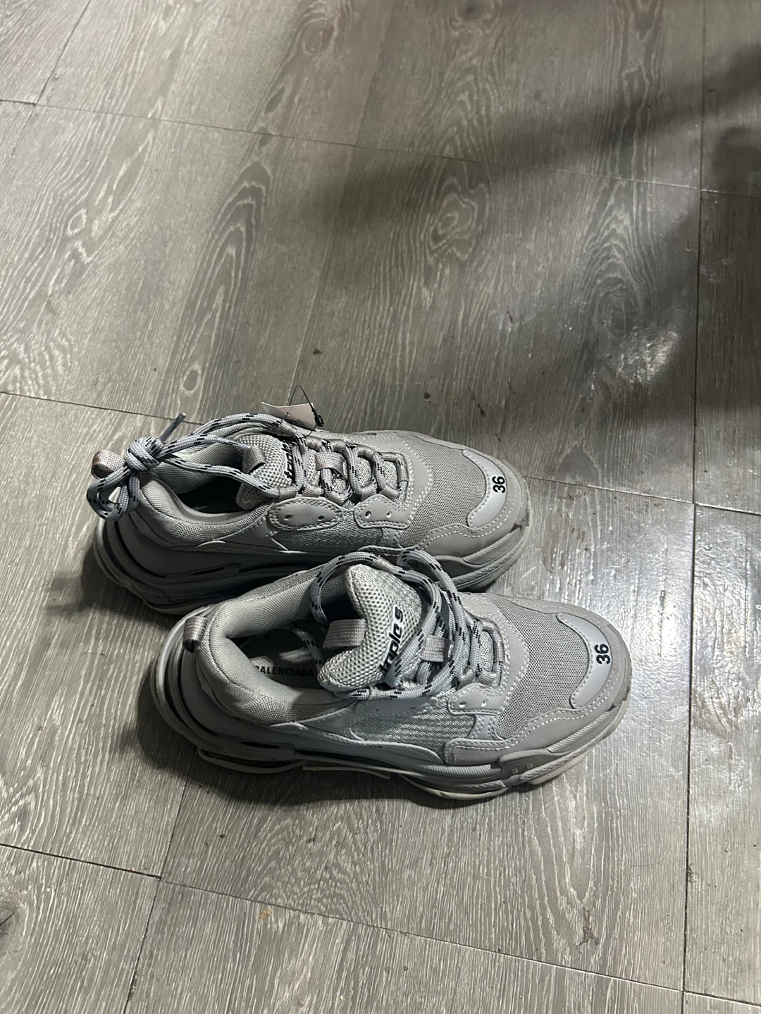 Balenciaga Triple S Sneakers Grey Size 36 - photo 4
