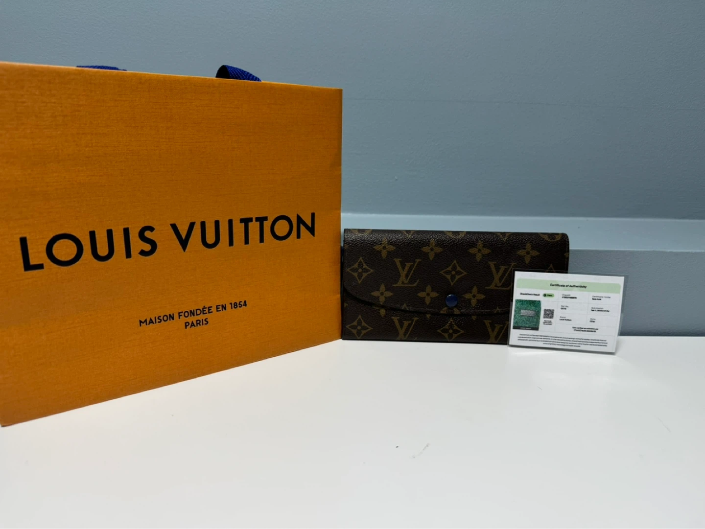 Louis Vuitton Emelie Monogram Wallet - photo 2