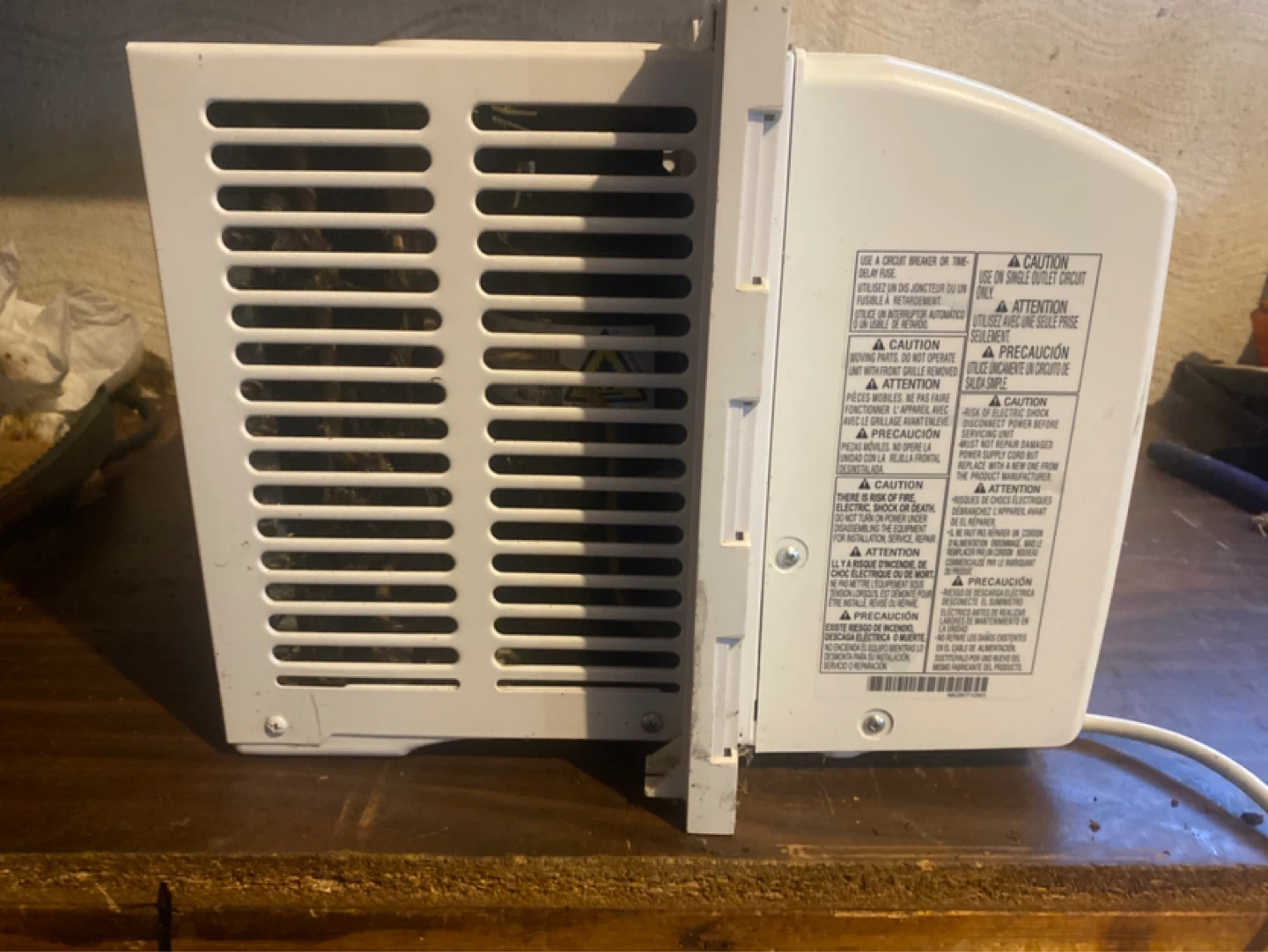 LG Window Air Conditioner LW0812ER - photo 2
