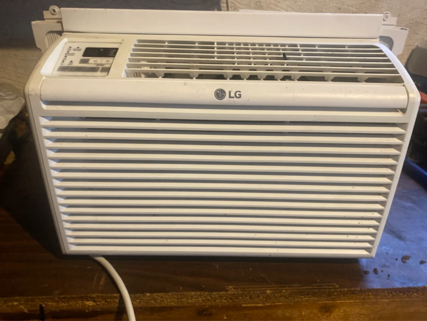 LG Window Air Conditioner LW0812ER