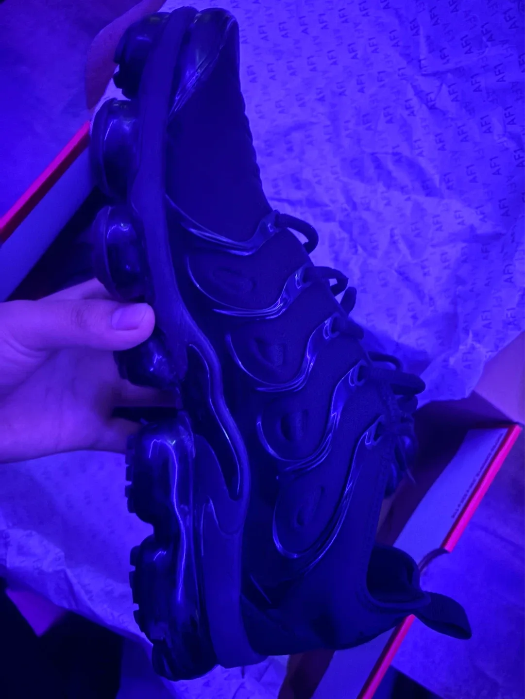 Nike Air VaporMax Plus Men's Black Shoes Size 10 - photo 4