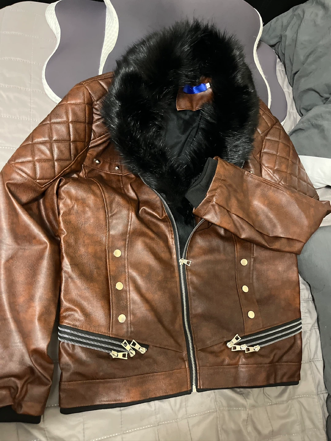 🌱 Brown Faux Leather Jacket with Black Faux Fur Collar