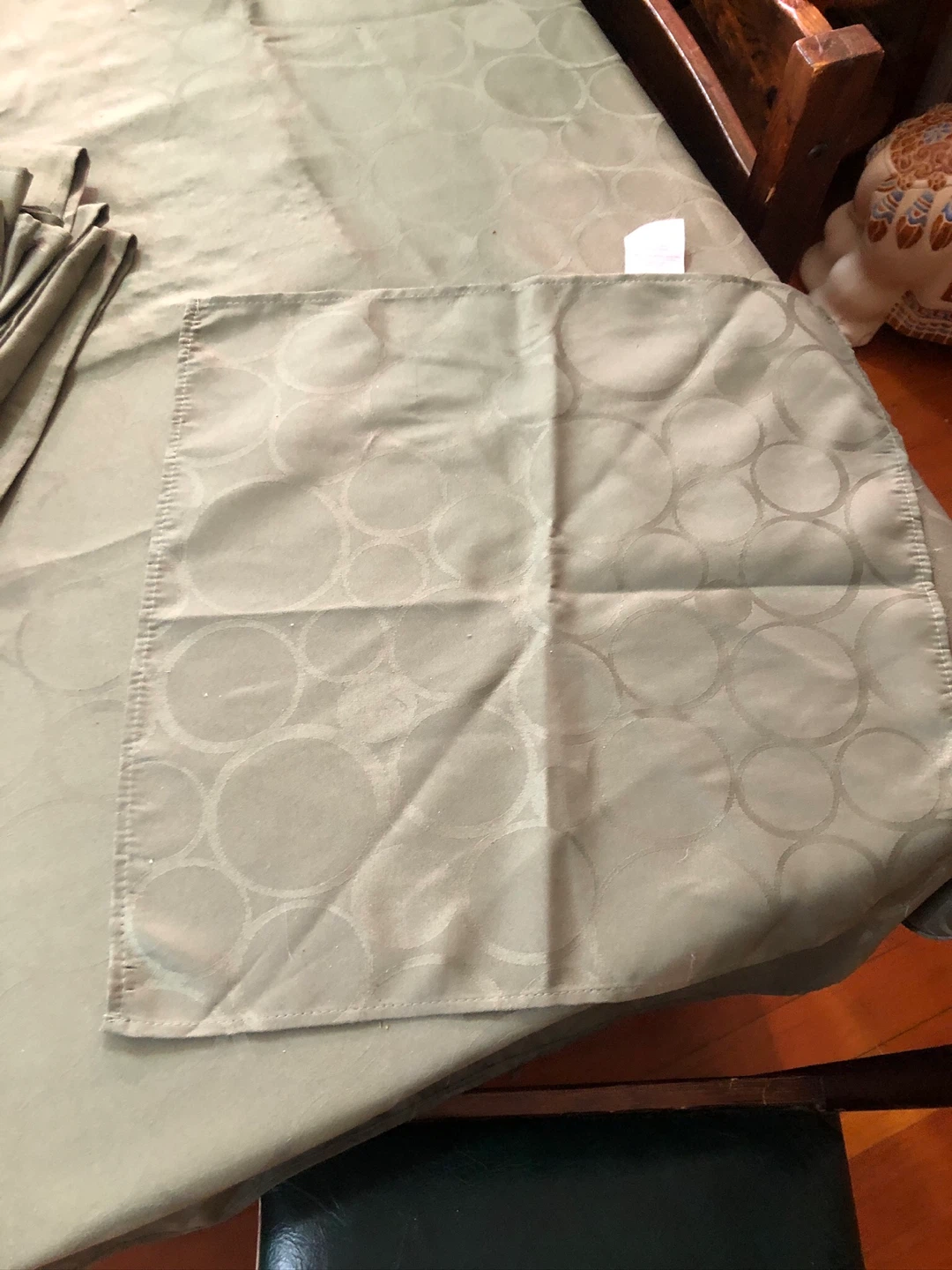 Sage Green Table Cloth with Napkins. Cuisinart - photo 3