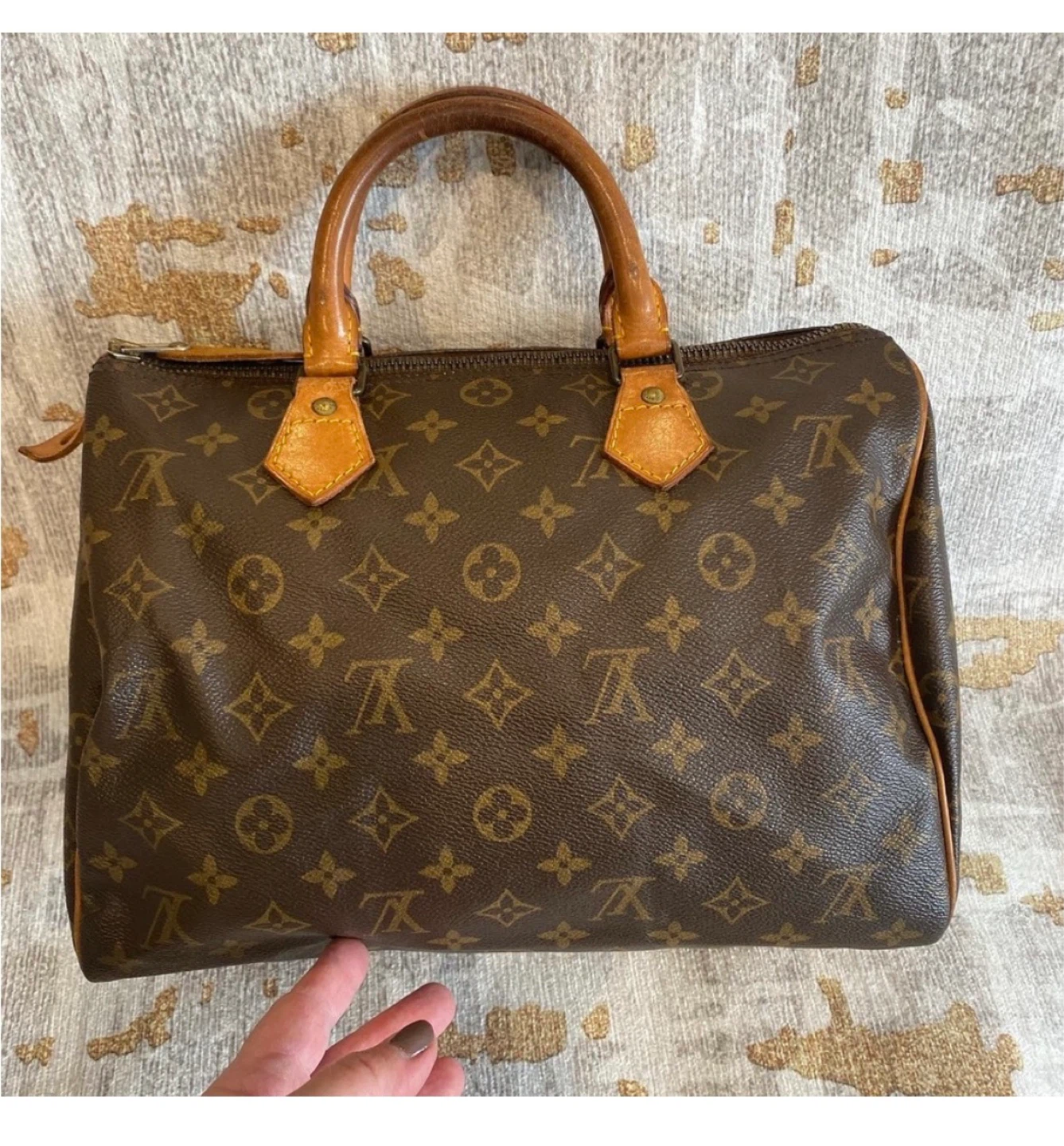 Trade 2 LV bags for Gucci bag - photo 2