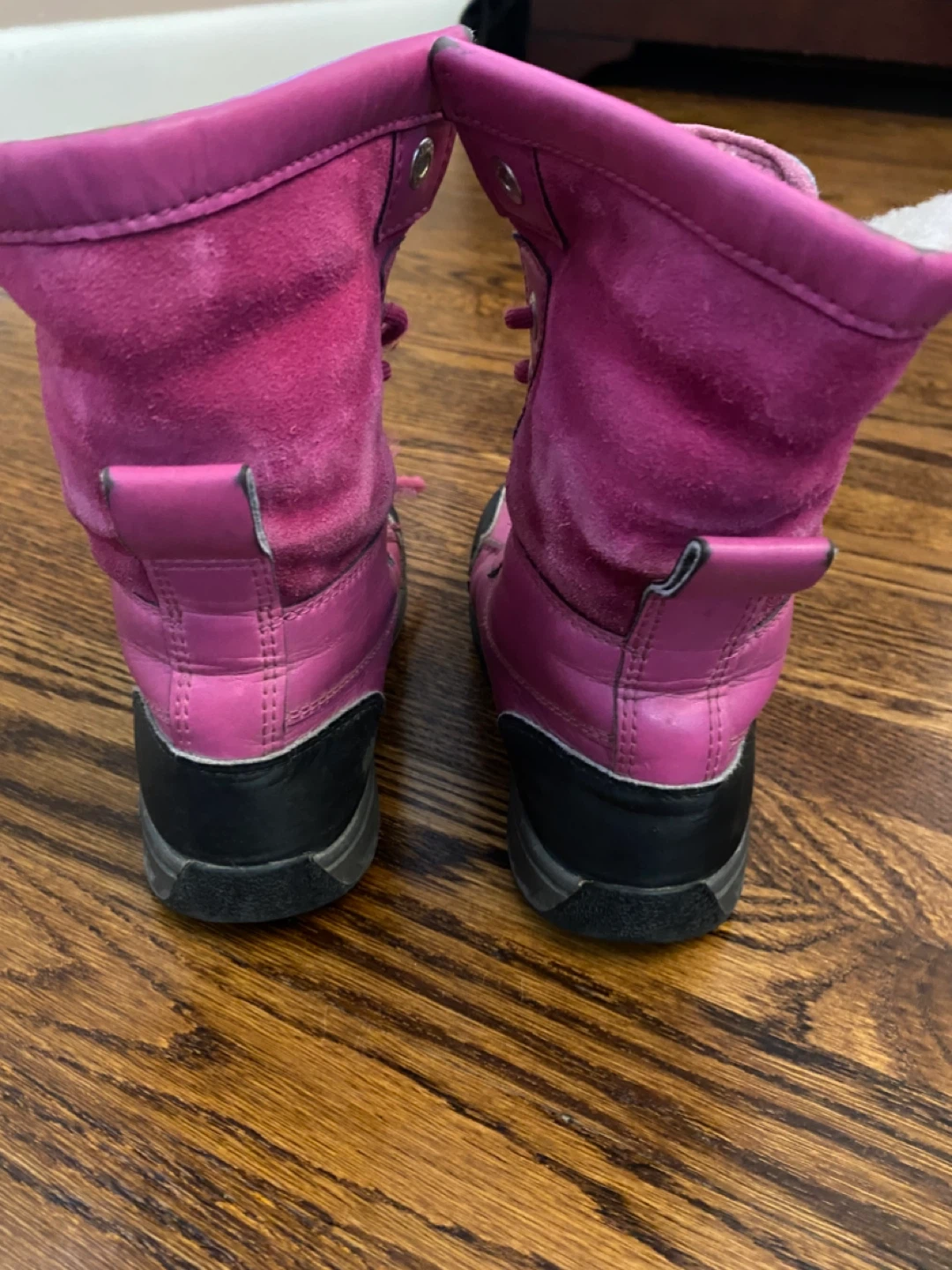 UGG Pink Lace-Up Winter Boots - photo 3