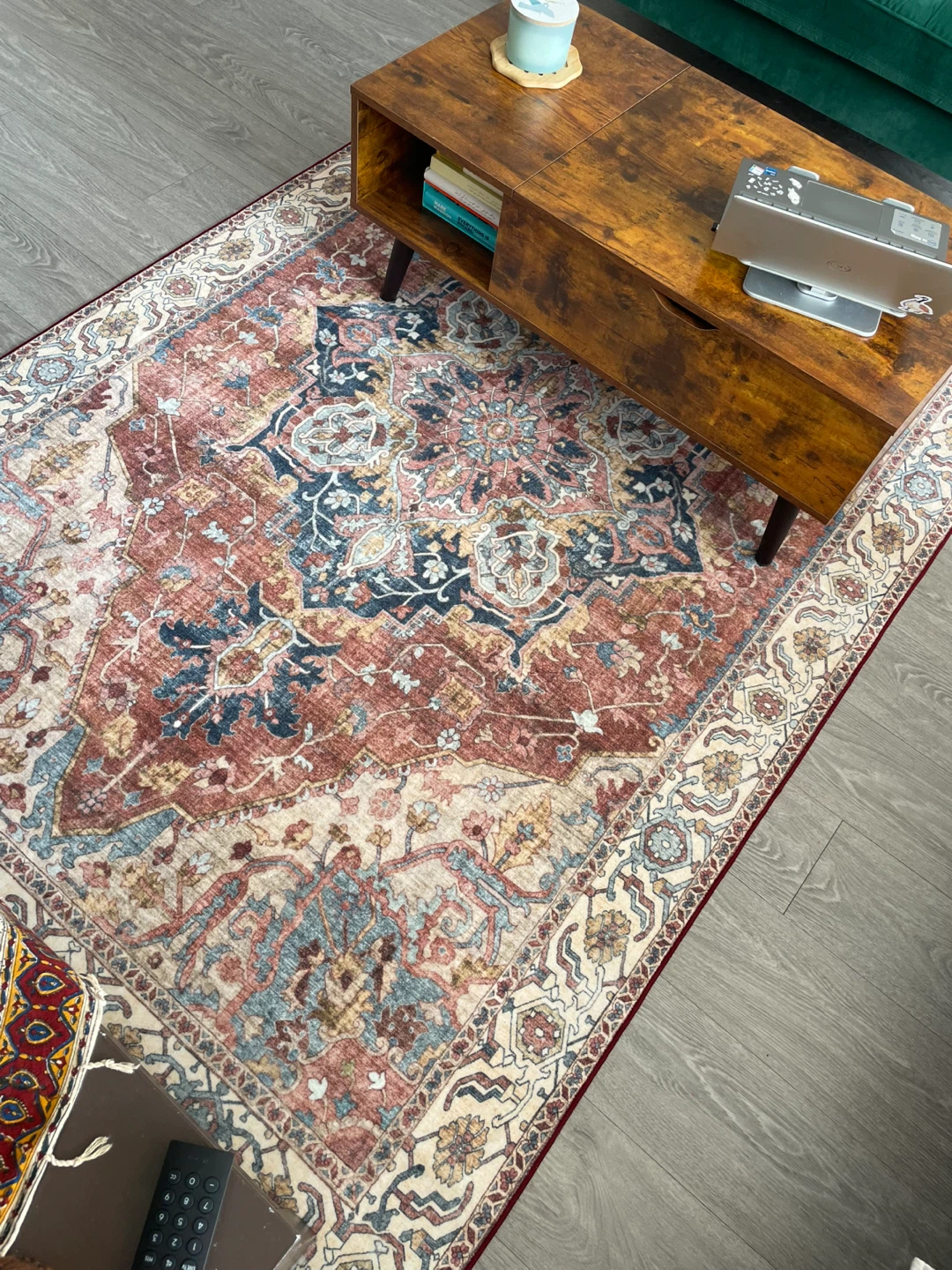 5' x 8' Rectangular Area Rug - Brickred & Multi
