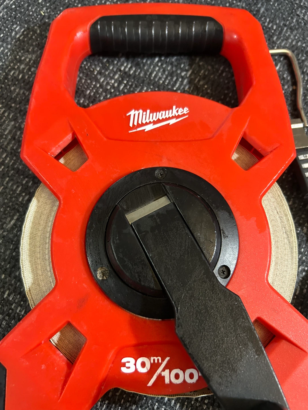 Milwaukee 30m/100ft Open Reel Measuring Tape - photo 2
