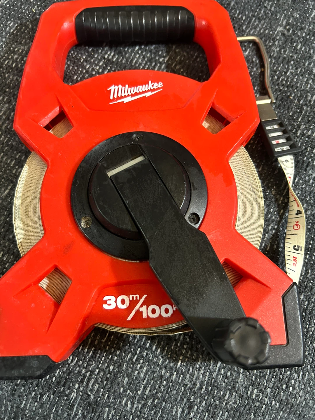 Milwaukee 30m/100ft Open Reel Measuring Tape