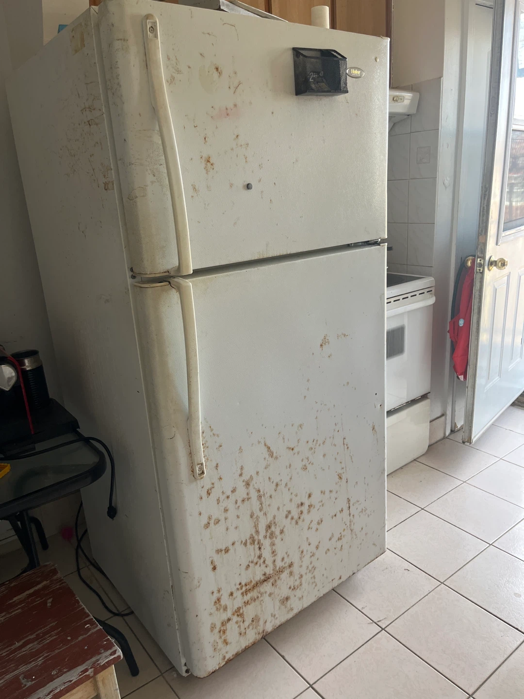Free White Top-Freezer Refrigerator
