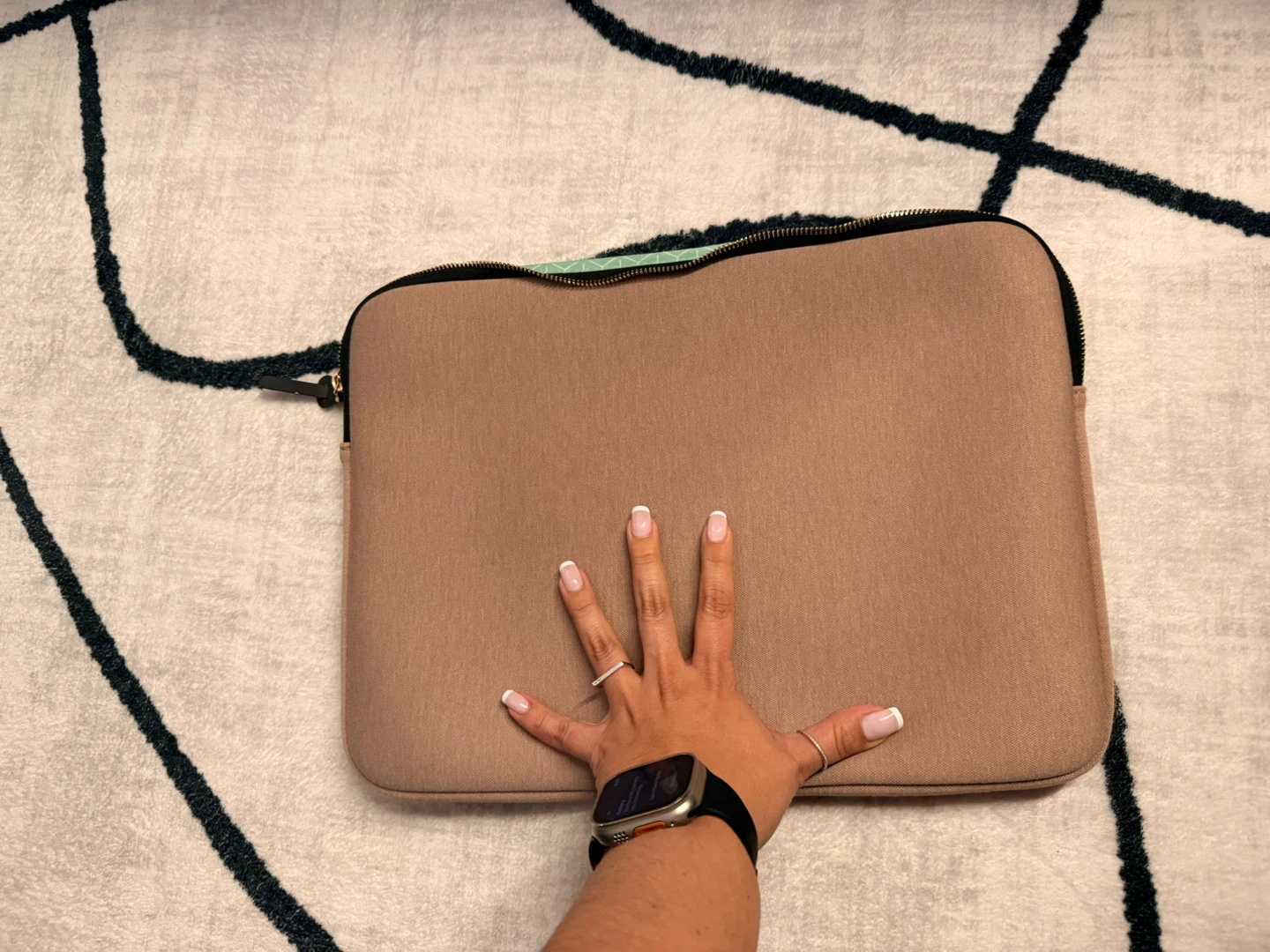 Habitus Laptop Sleeve - Tan - photo 4