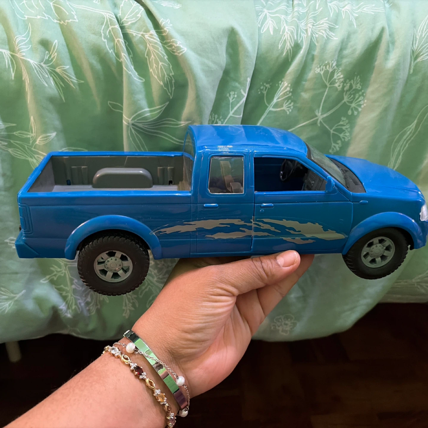 Toy car 🌱
