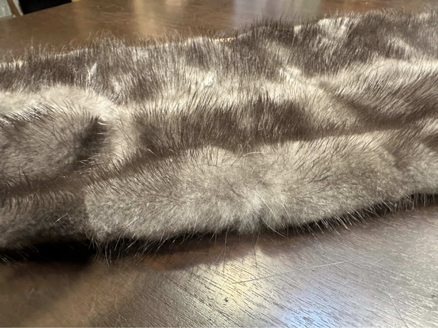 Real mink fur trim piece — excellent condition. - photo 2
