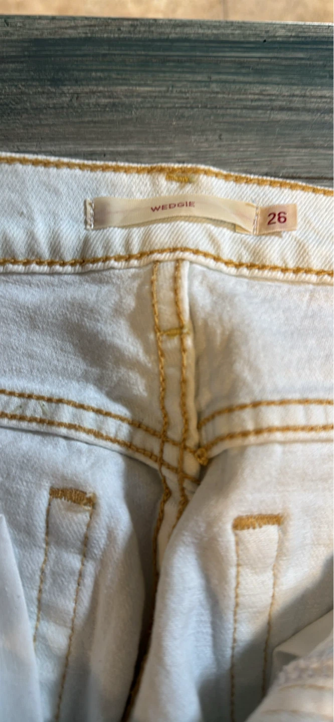 Levi's Wedgie Fit Jeans Size 26 - photo 2