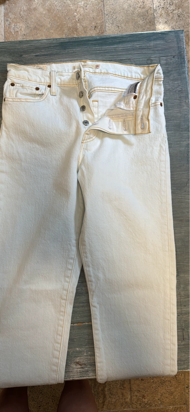 Levi's Wedgie Fit Jeans Size 26