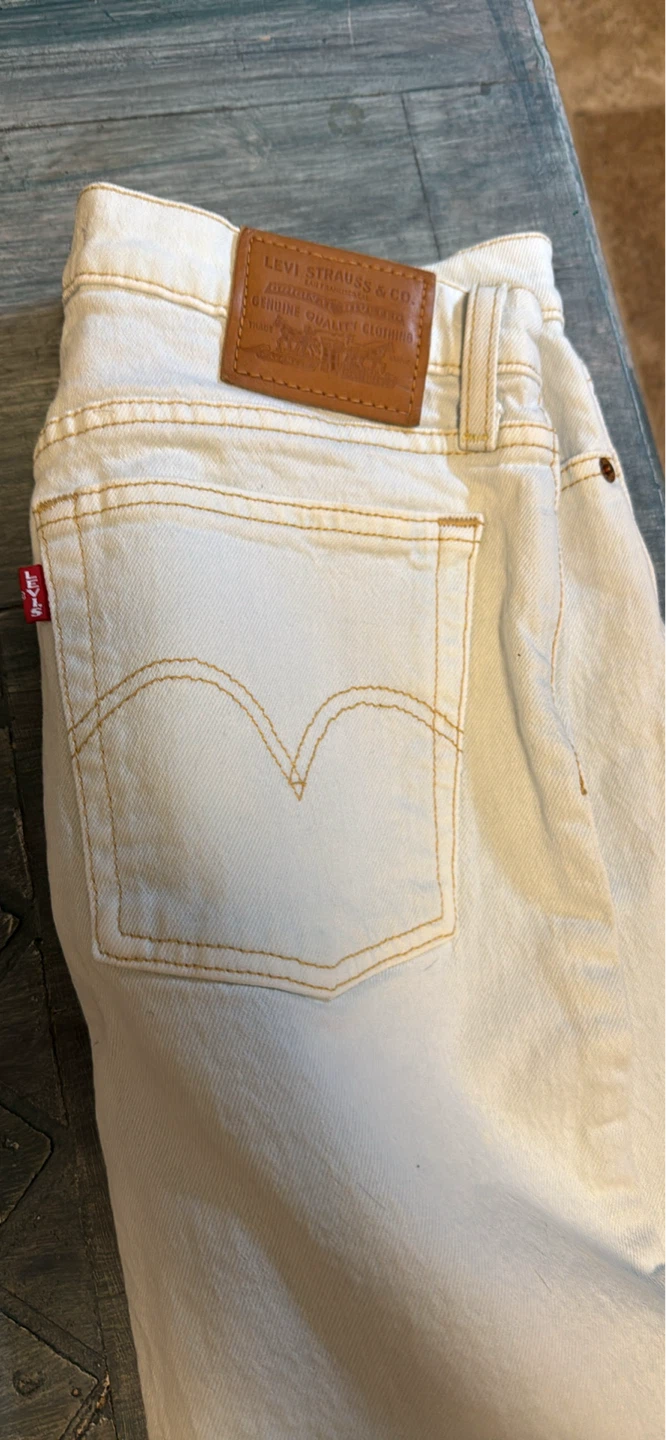 Levi's Wedgie Fit Jeans Size 26 - photo 3