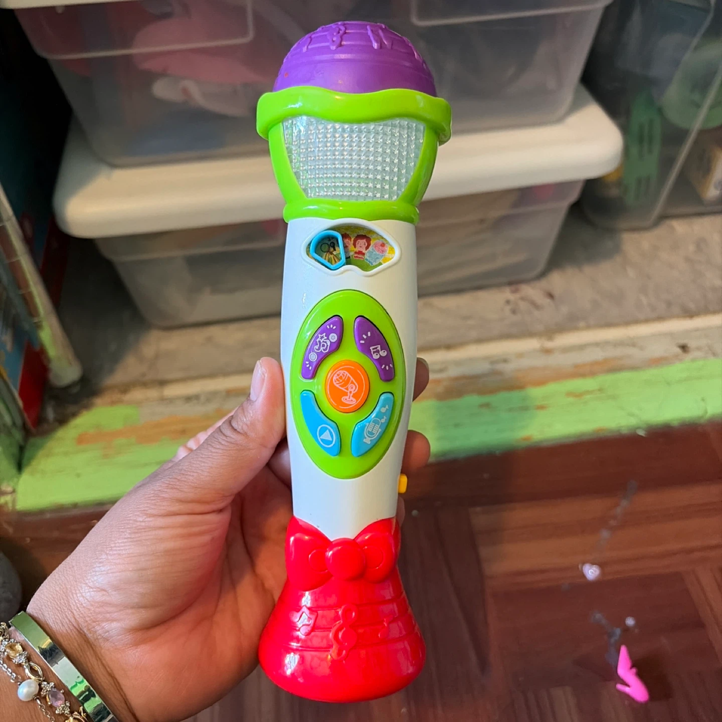 Microphone makes music and more 🌱