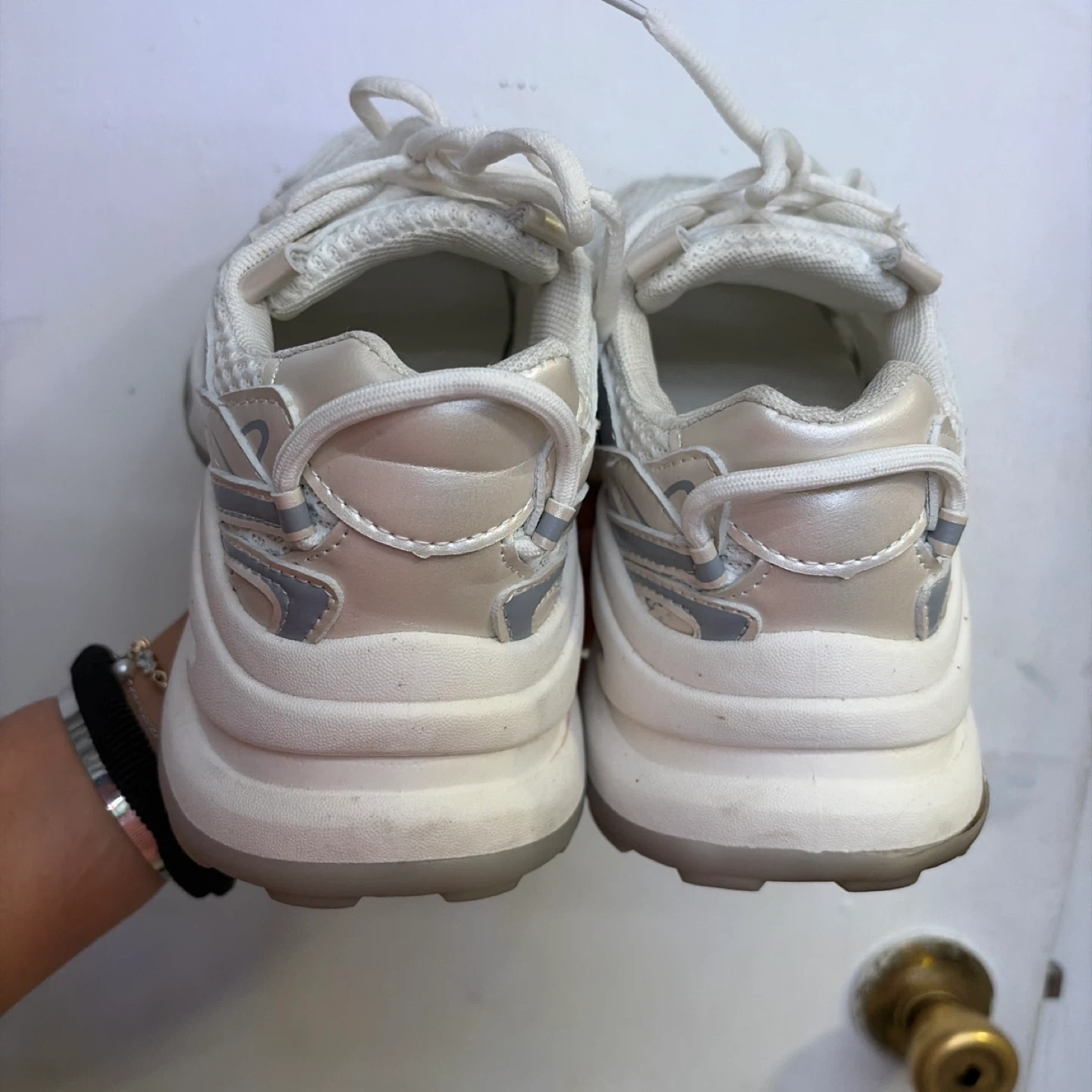 Cuccoo sneakers size 4 🌱 - photo 3
