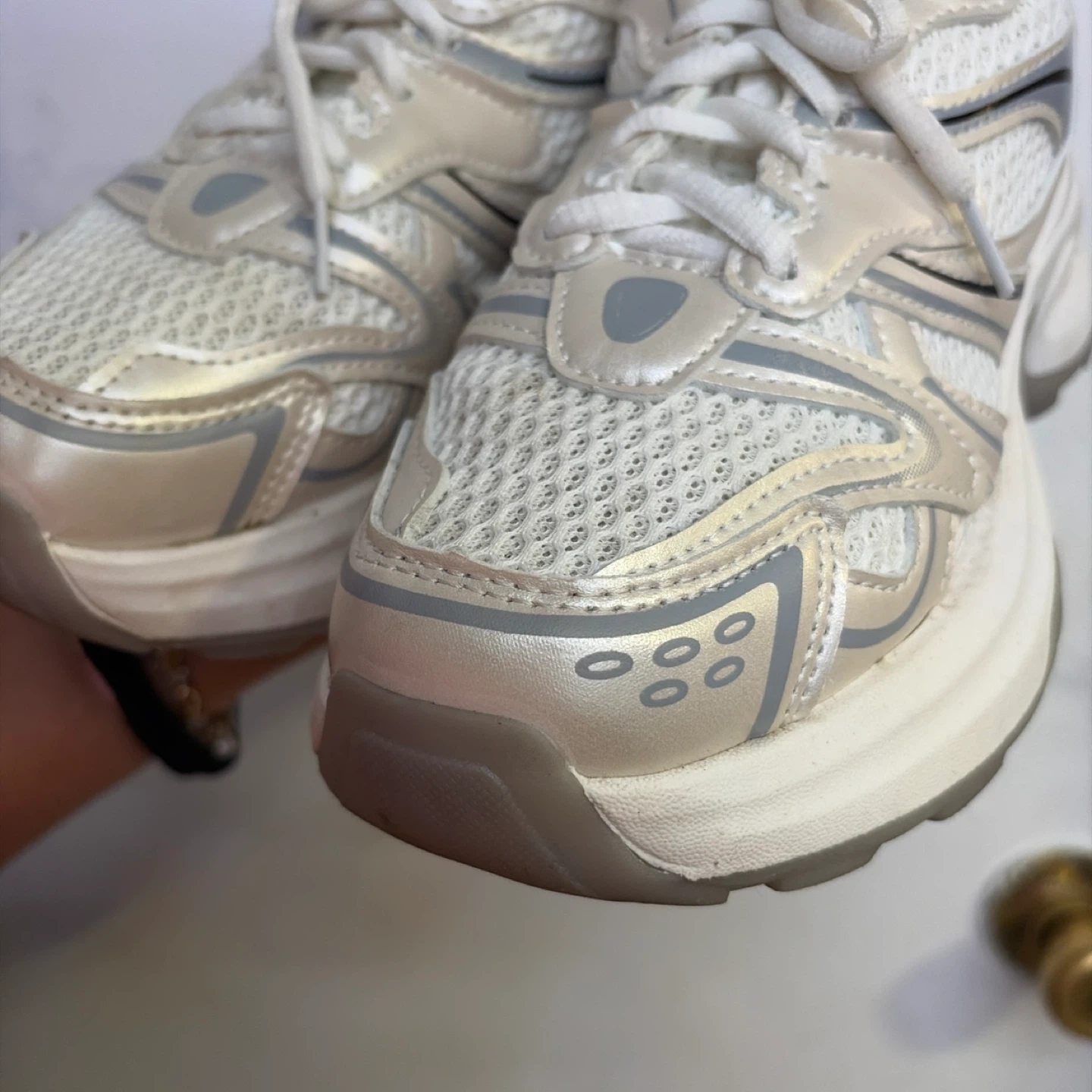 Cuccoo sneakers size 4 🌱 - photo 2