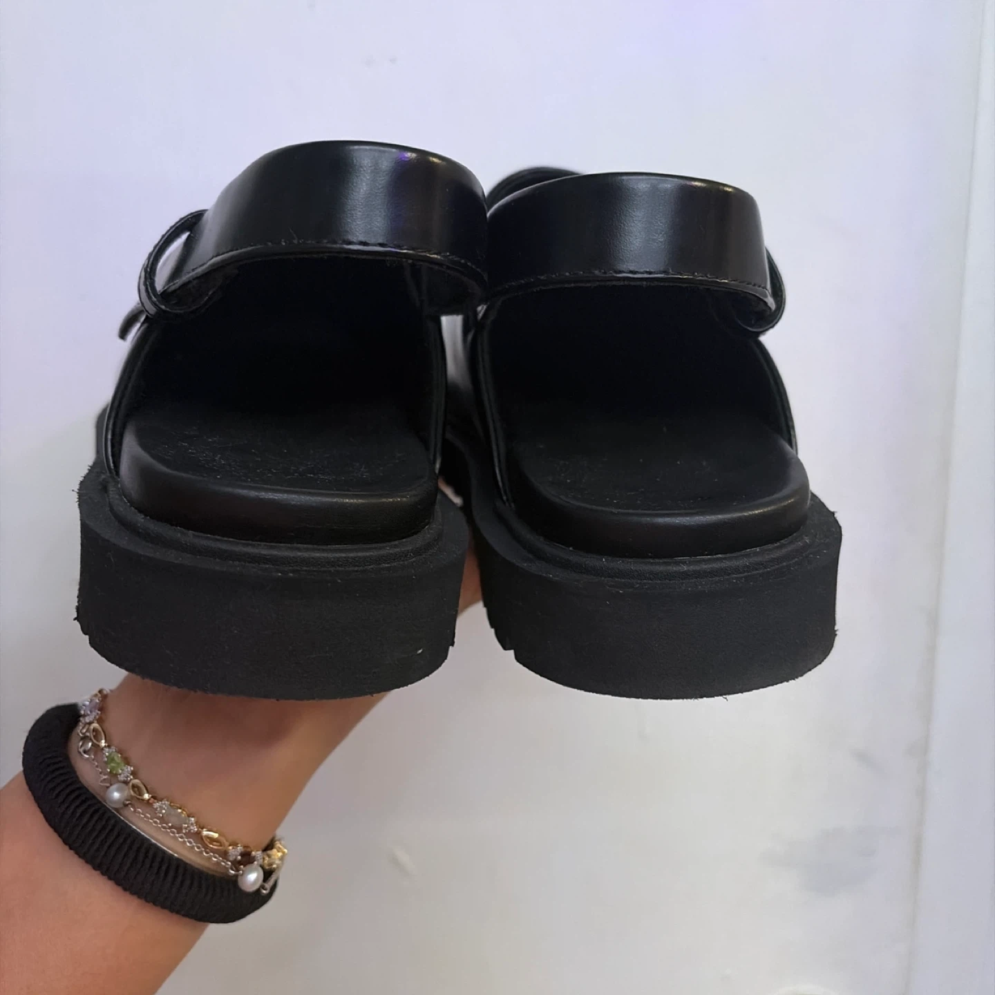Uniqlo sandals size L 🌱 - photo 3