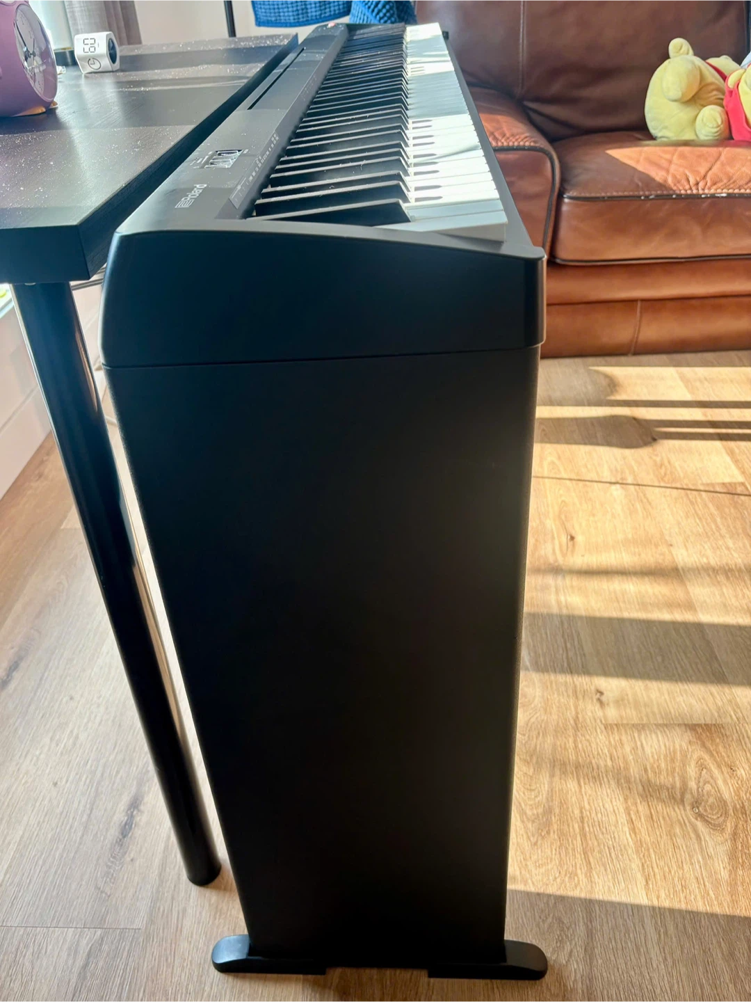 Roland FP-10 Digital Piano - photo 4