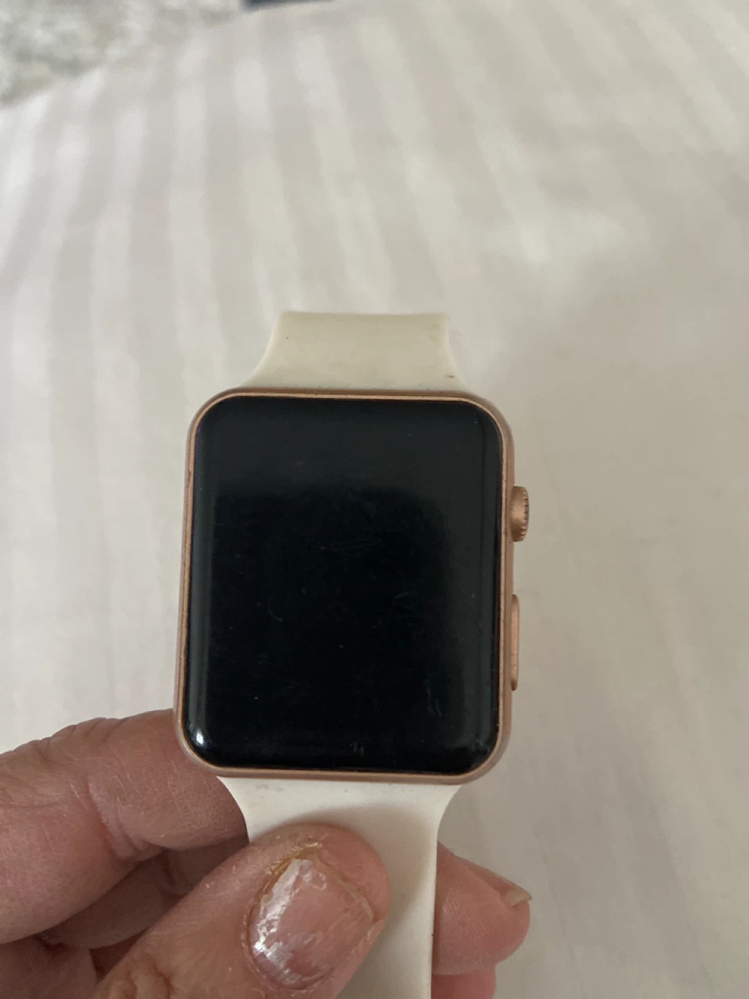 Apple Watch Series 3 Rose Gold - photo 2