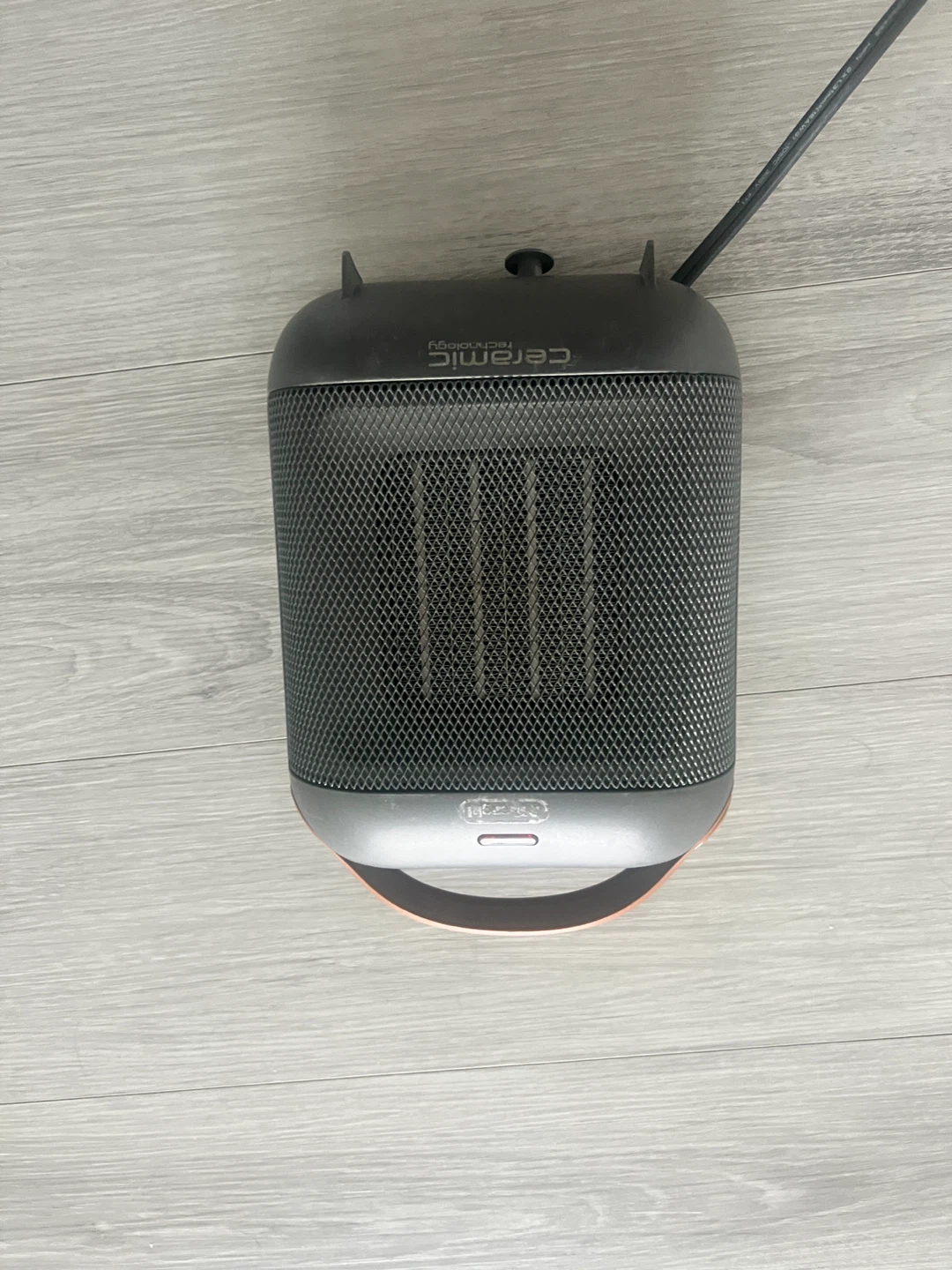 DeLonghi Ceramic Fan Heater