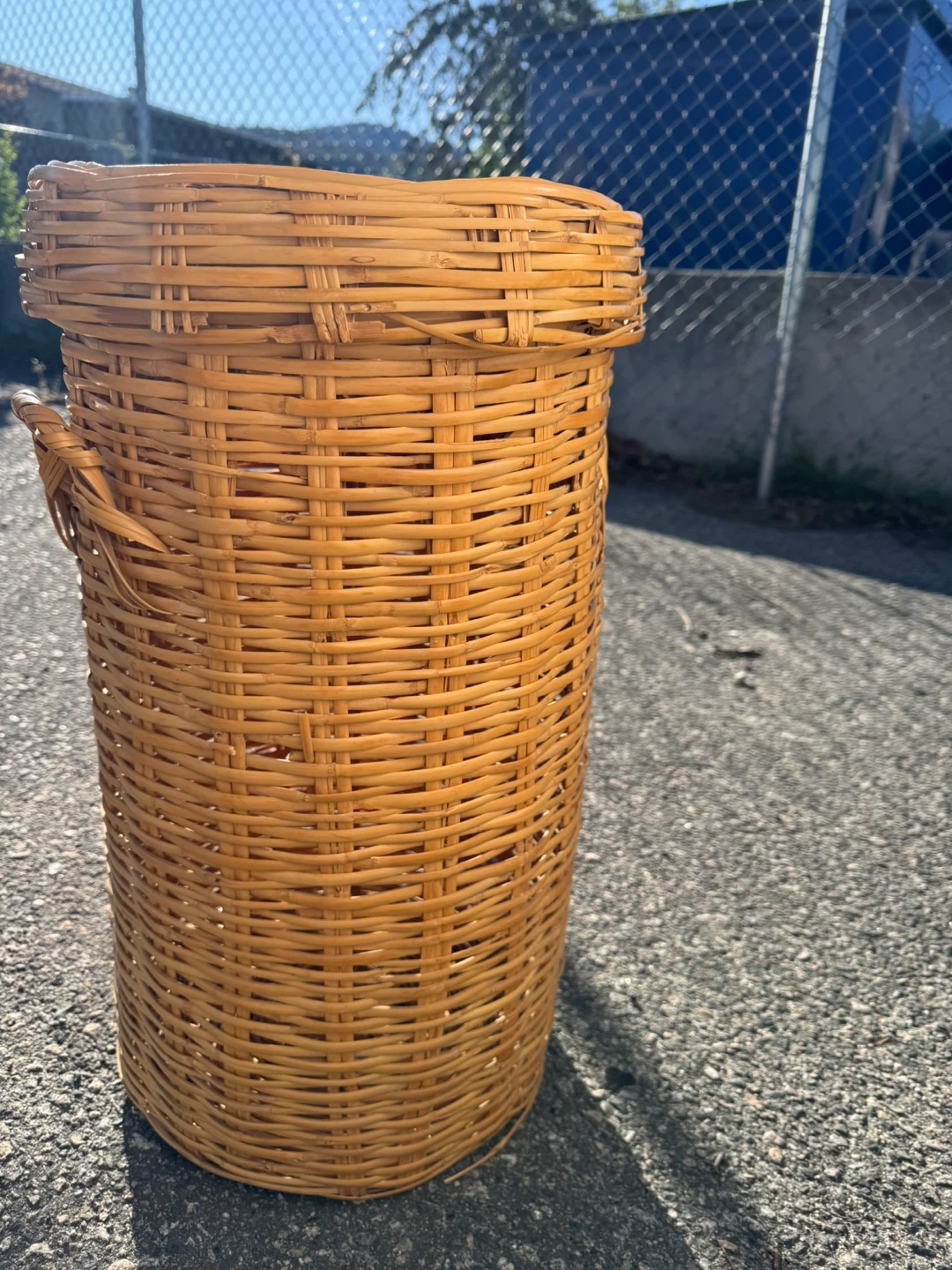 Woven wicker Tall Laundry Hamper Basket - photo 5