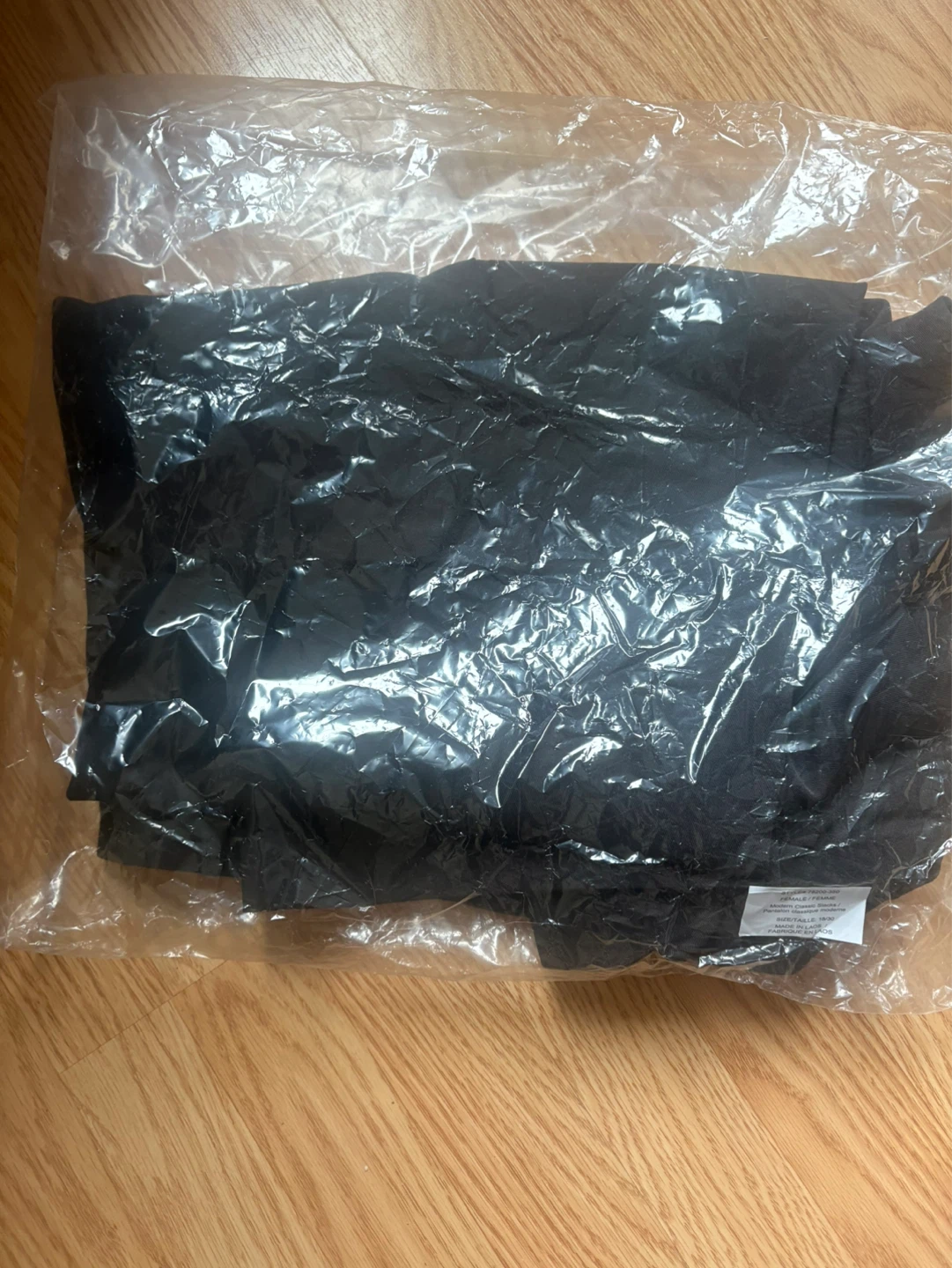 Modern Classic Slacks Black Size 18/30