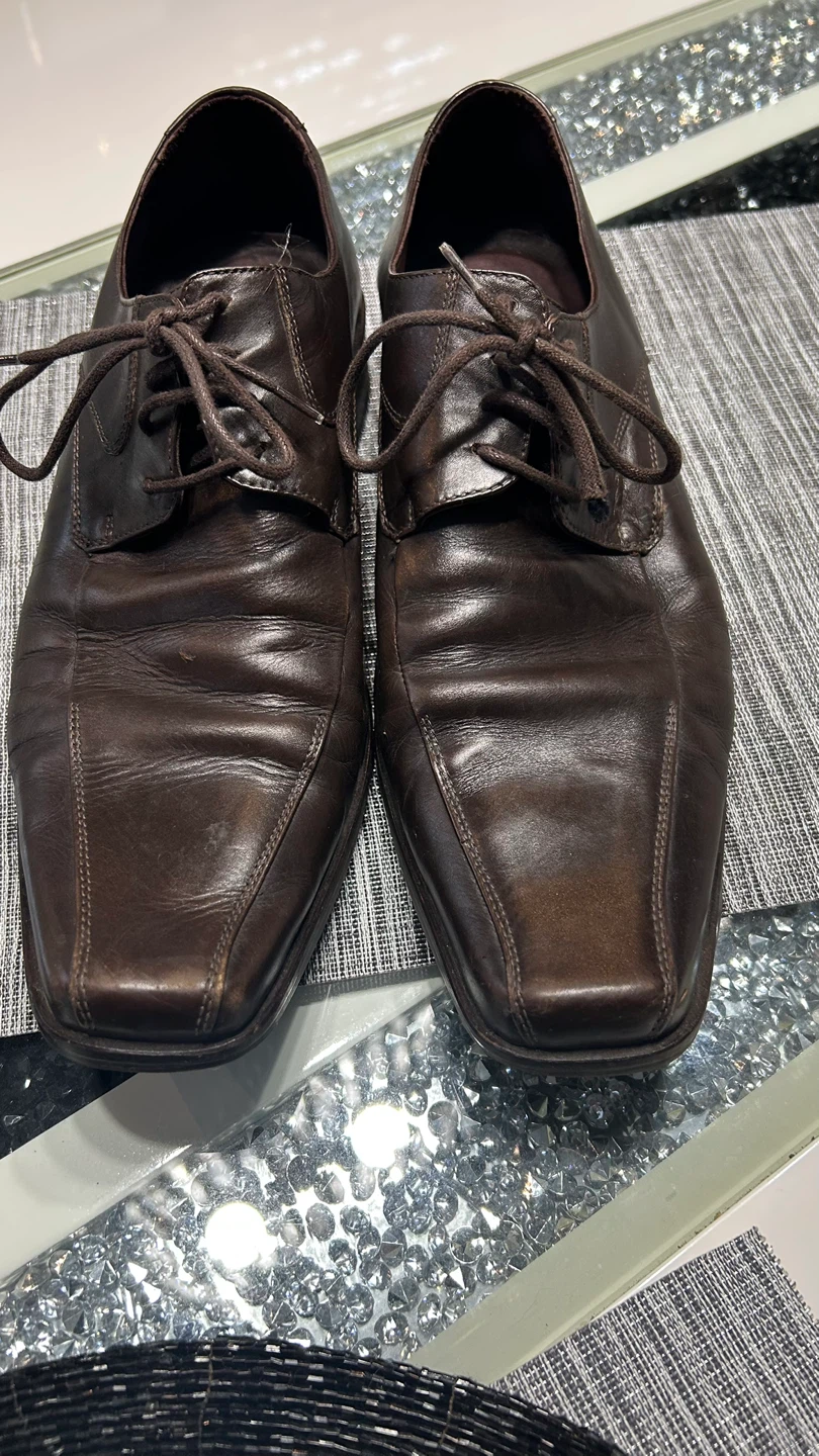 Brown Leather Lace-Up Dress Shoes